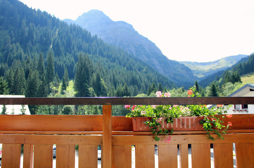 Alpenhotel Widderstein Mittelberg Exterior photo