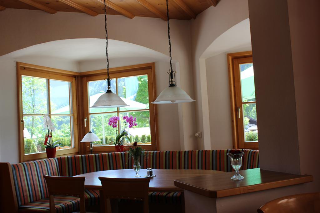 Alpenhotel Widderstein Mittelberg Exterior photo