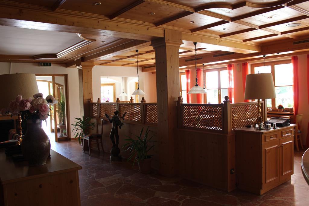 Alpenhotel Widderstein Mittelberg Exterior photo