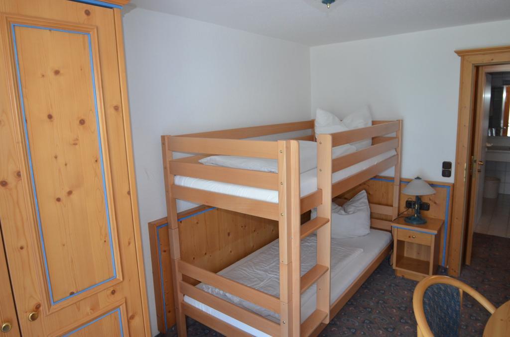 Alpenhotel Widderstein Mittelberg Room photo